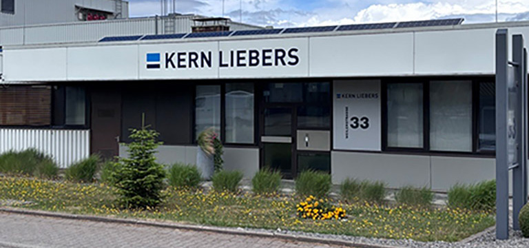 Gebäude des KERN LIEBERS Standorts in Hardt, Deutschland. Ehemals Bohnert GmbH.