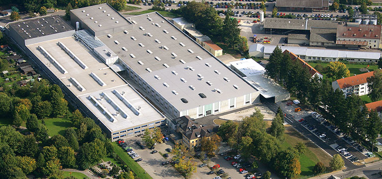 Gebäude des KERN LIEBERS Standorts in Schwabmünchen, Deutschland. Ehemals J.N. Eberle Federnfabrik GmbH.